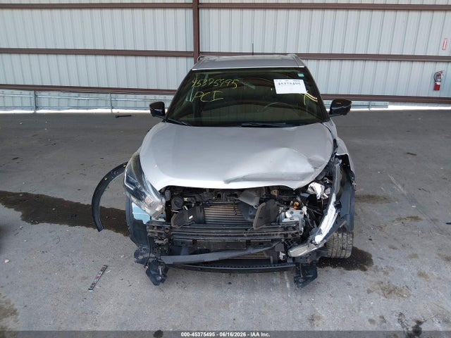 3N1CP5CU8JL510799 Nissan KICKS SR