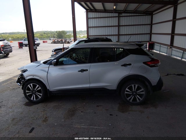 3N1CP5CU8JL510799 Nissan KICKS SR