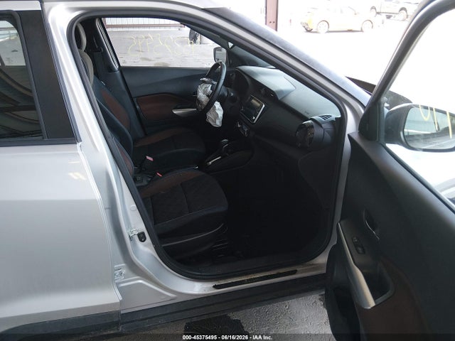 3N1CP5CU8JL510799 Nissan KICKS SR