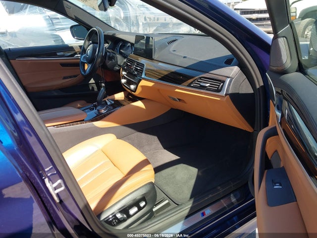 WBAJE5C50JG918069 BMW 540I