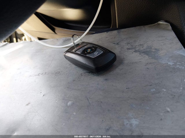 2013 Bmw 528i Xdrive მანქანა იყიდება აუქციონზე, vin: WBAXH5C59DD109368, აუქციონის ნომერი: 45375517