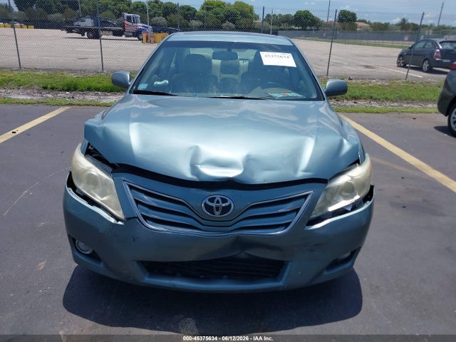 2010 Toyota Camry Xle V6 მანქანა იყიდება აუქციონზე, vin: 4T1BK3EK5AU607970, აუქციონის ნომერი: 45375634
