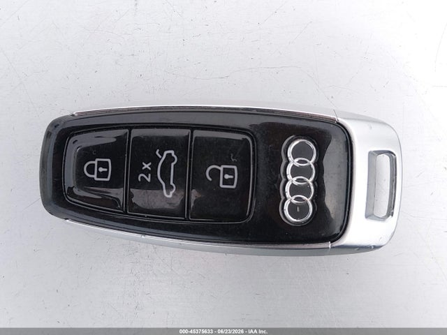 WAUD8AF26KN130960 Audi A6 45 Premium