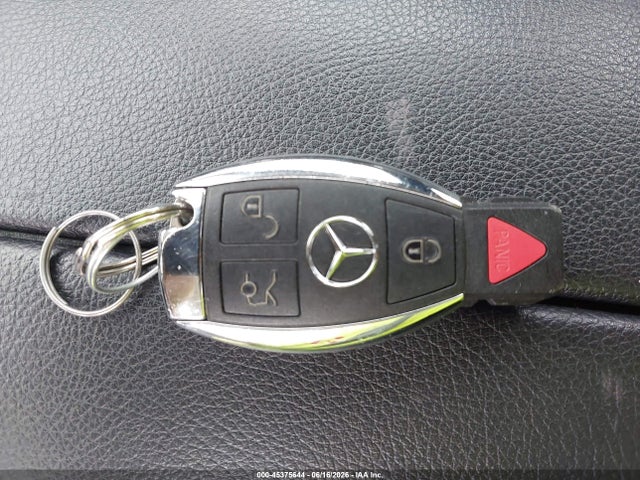 Продаж на аукціоні авто 2018 Mercedes-benz C 300 4matic, vin: 55SWF4KB0JU252704, номер лоту: 45375644