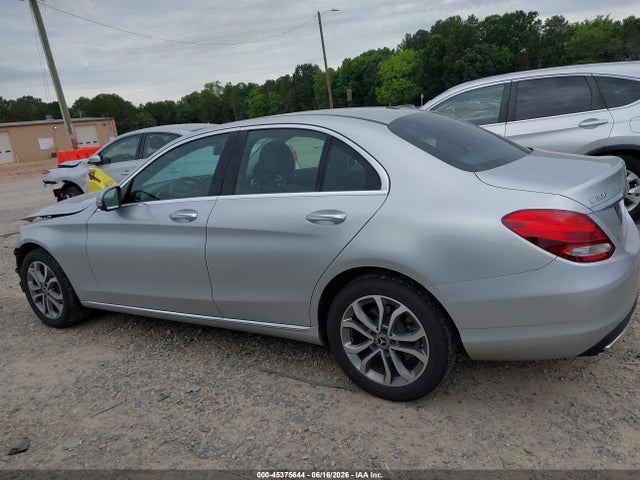 Продаж на аукціоні авто 2018 Mercedes-benz C 300 4matic, vin: 55SWF4KB0JU252704, номер лоту: 45375644