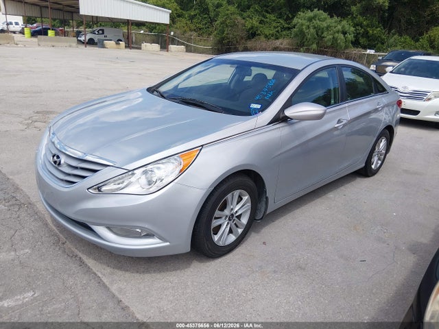 2013 Hyundai Sonata Gls მანქანა იყიდება აუქციონზე, vin: 5NPEB4AC9DH683616, აუქციონის ნომერი: 45375656