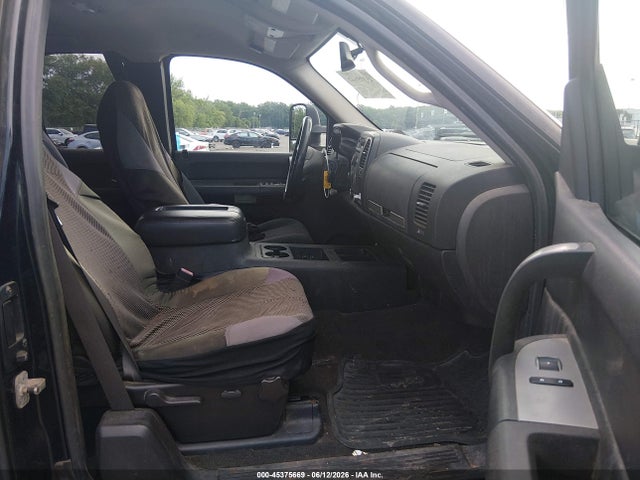 Продажа на аукционе авто 2007 Chevrolet Silverado 2500hd Lt2, vin: 1GCHK29617E552345, номер лота: 45375669