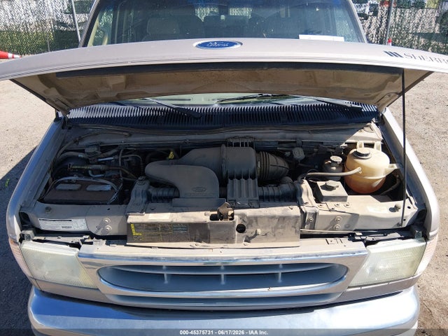 45375731 :رقم المزاد ، 1FDRE14252HA93513 vin ، 2002 Ford E-150 Commercial/recreational مزاد بيع