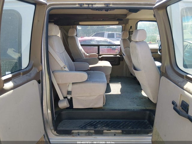45375731 :رقم المزاد ، 1FDRE14252HA93513 vin ، 2002 Ford E-150 Commercial/recreational مزاد بيع