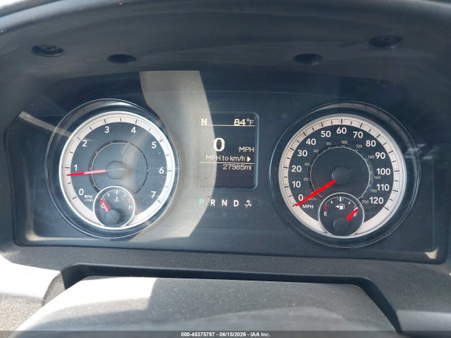 Aukcja sprzedaży 2018 Ram 1500 Tradesman  4x4 5'7 Box, vin: 1C6RR7KG5JS300484, numer aukcji: 45375797