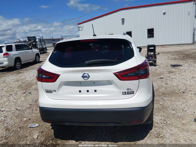 JN1BJ1CV2NW347985 Nissan Rogue Sport Sl Fwd Xtronic Cvt