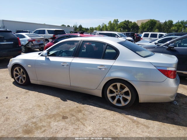 2006 Bmw 550i მანქანა იყიდება აუქციონზე, vin: WBANB53506CP01727, აუქციონის ნომერი: 45375817