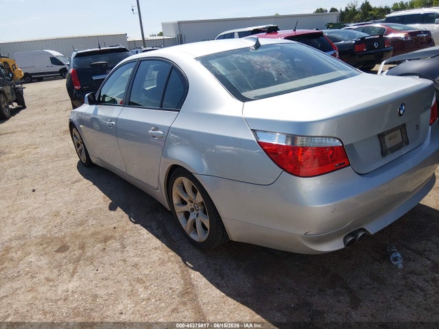 2006 Bmw 550i მანქანა იყიდება აუქციონზე, vin: WBANB53506CP01727, აუქციონის ნომერი: 45375817