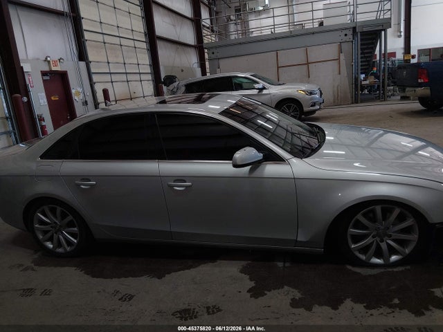 2013 Audi A4 2.0t Premium მანქანა იყიდება აუქციონზე, vin: WAUFFAFL2DN004430, აუქციონის ნომერი: 45375820