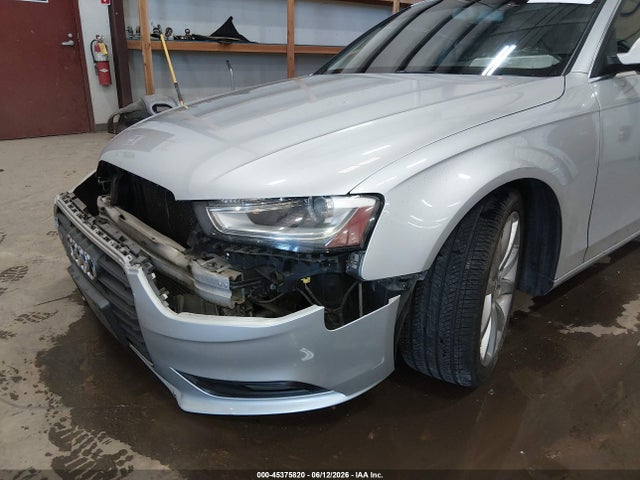 2013 Audi A4 2.0t Premium მანქანა იყიდება აუქციონზე, vin: WAUFFAFL2DN004430, აუქციონის ნომერი: 45375820