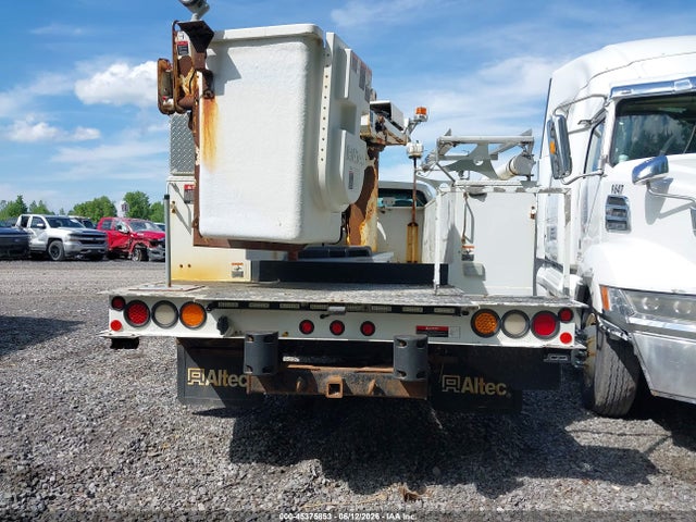 2014 Ford F-450 Chassis Xl მანქანა იყიდება აუქციონზე, vin: 1FDUF4GT6EEA94513, აუქციონის ნომერი: 45375853