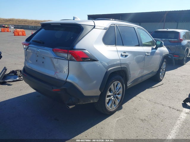 Toyota Rav4 Xle Premium 2019 JTMC1RFV2KD027035 Image 4