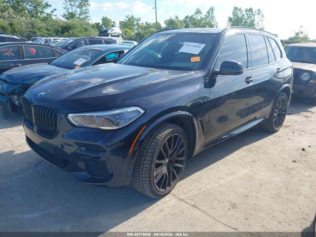 BMW X5 M50i 2022 5UXJU4C09N9J27052 Image 2