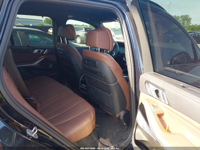 BMW X5 M50i 2022 5UXJU4C09N9J27052 Image 8