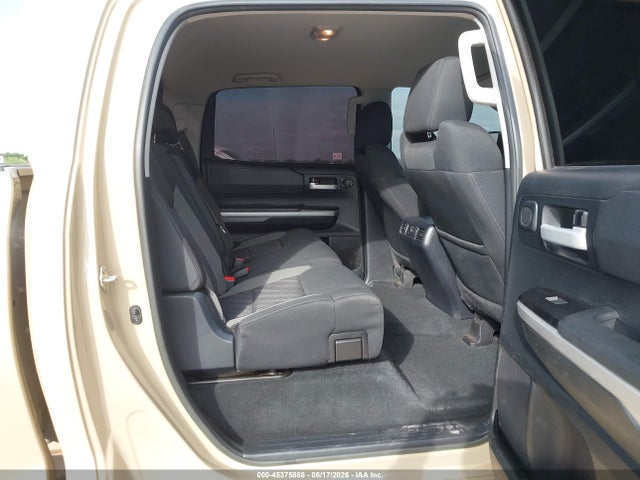5TFDW5F19HX630776 Toyota Tundra Sr5 5.7l V8