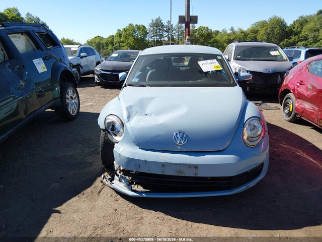 2012 Volkswagen Beetle 2.5l მანქანა იყიდება აუქციონზე, vin: 3VWJP7ATXCM613520, აუქციონის ნომერი: 45375909