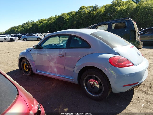 2012 Volkswagen Beetle 2.5l მანქანა იყიდება აუქციონზე, vin: 3VWJP7ATXCM613520, აუქციონის ნომერი: 45375909