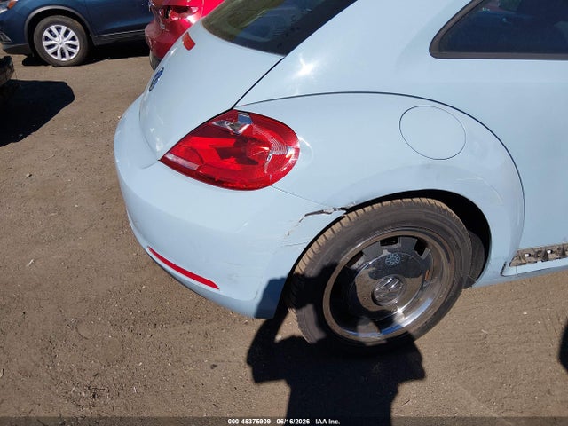 2012 Volkswagen Beetle 2.5l მანქანა იყიდება აუქციონზე, vin: 3VWJP7ATXCM613520, აუქციონის ნომერი: 45375909