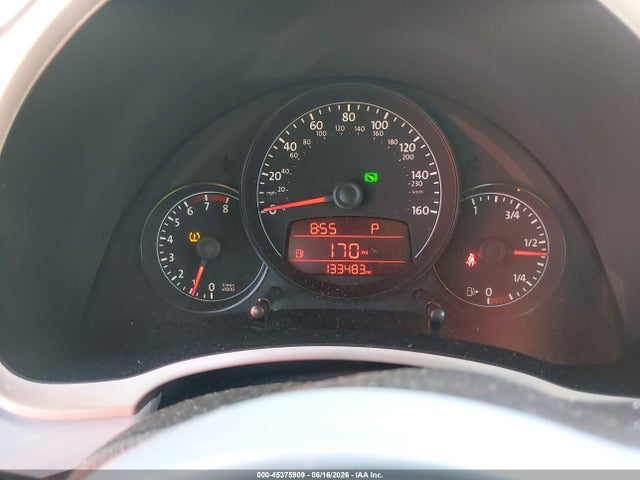 2012 Volkswagen Beetle 2.5l მანქანა იყიდება აუქციონზე, vin: 3VWJP7ATXCM613520, აუქციონის ნომერი: 45375909