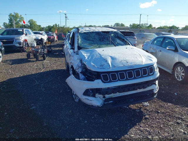 45375911 :رقم المزاد ، 3C4NJDFN6PT512677 vin ، 2023 Jeep Compass Latitude Lux Fwd مزاد بيع