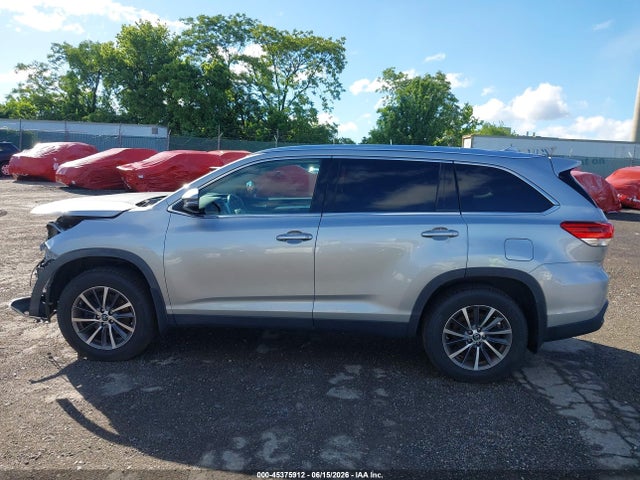 Toyota Highlander Xle 2019 5TDJZRFH4KS605313 Image 14