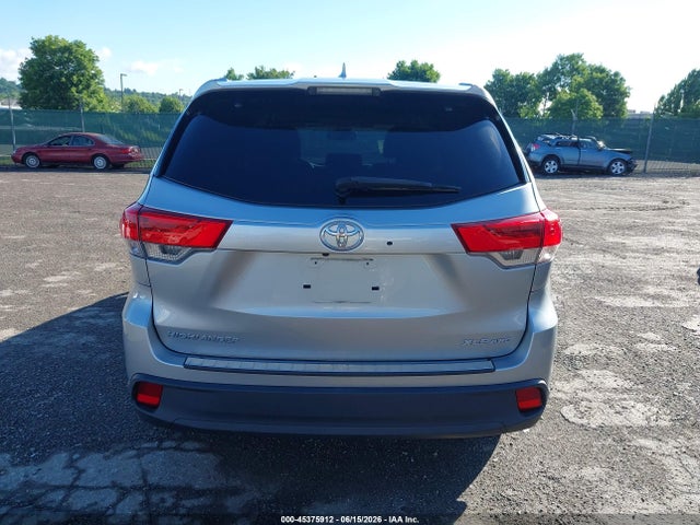 Toyota Highlander Xle 2019 5TDJZRFH4KS605313 Image 16