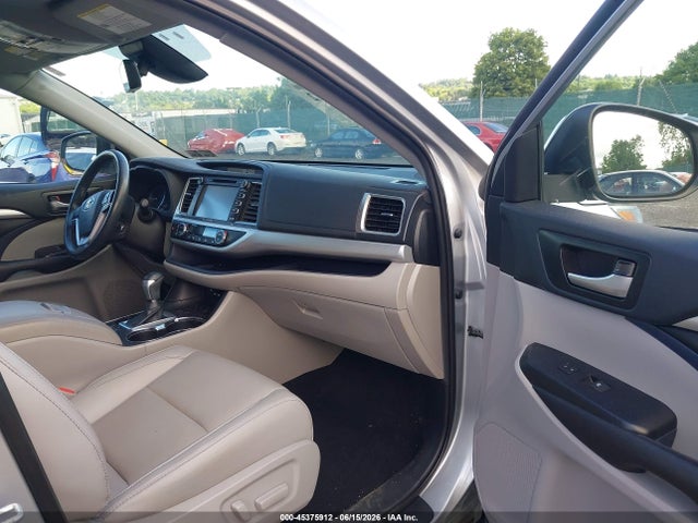 Toyota Highlander Xle 2019 5TDJZRFH4KS605313 Image 5