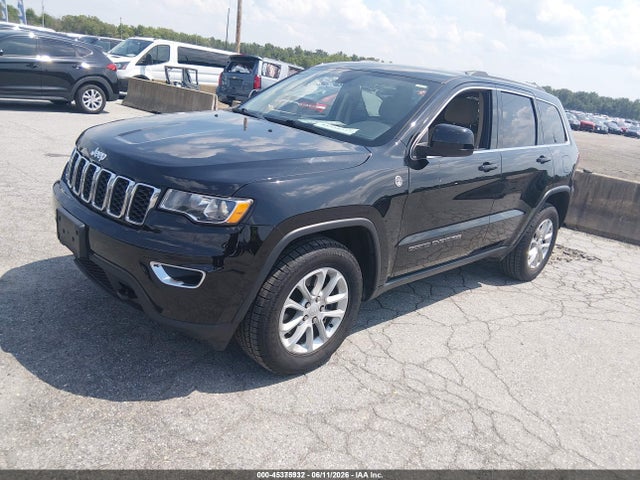 1C4RJFAG6MC793652 Jeep Grand Cherokee Laredo E 4x4