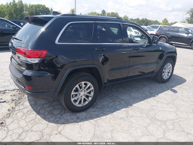 1C4RJFAG6MC793652 Jeep Grand Cherokee Laredo E 4x4