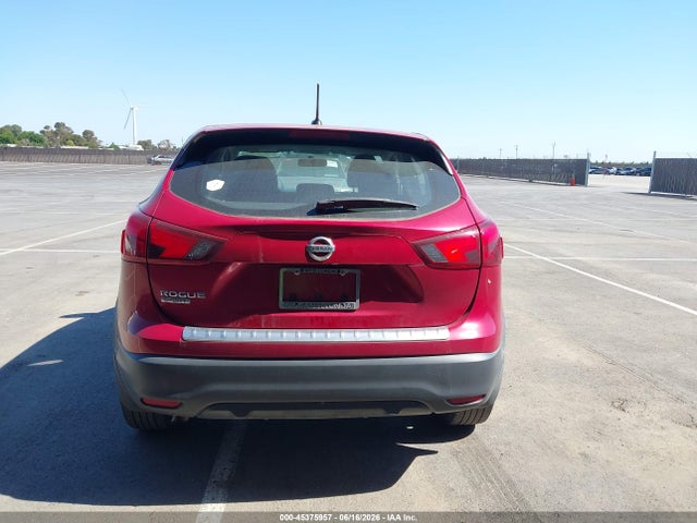 Продаж на аукціоні авто 2018 Nissan Rogue Sport S, vin: JN1BJ1CP7JW158325, номер лоту: 45375957