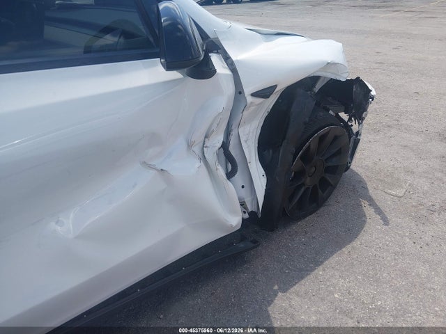 2022 Tesla Model Y Long Range Dual Motor All-wheel Drive მანქანა იყიდება აუქციონზე, vin: 7SAYGDEE8NF481668, აუქციონის ნომერი: 45375960