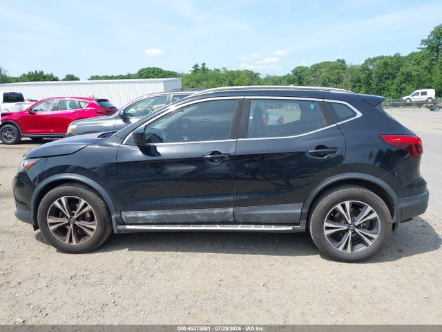 Продажа на аукционе авто 2017 Nissan Rogue Sport S, vin: JN1BJ1CRXHW130160, номер лота: 45375981