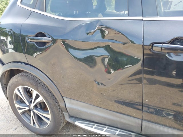 Продажа на аукционе авто 2017 Nissan Rogue Sport S, vin: JN1BJ1CRXHW130160, номер лота: 45375981