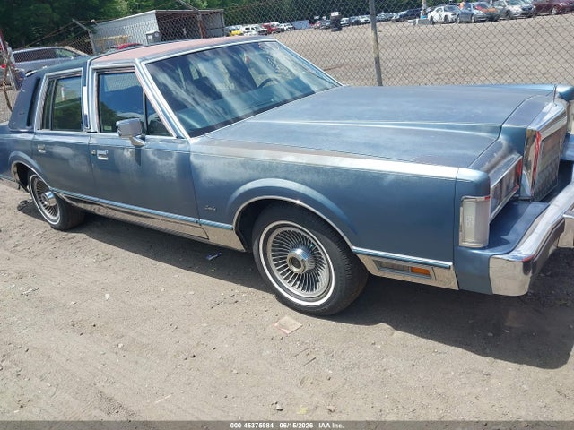Продажа на аукционе авто 1988 Lincoln Town Car Signature, vin: 1LNBM82F1JY725778, номер лота: 45375984