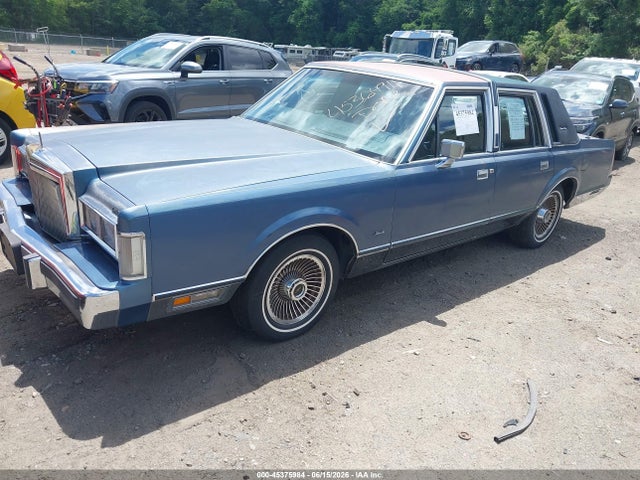 Продажа на аукционе авто 1988 Lincoln Town Car Signature, vin: 1LNBM82F1JY725778, номер лота: 45375984