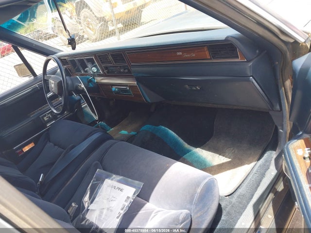 Продажа на аукционе авто 1988 Lincoln Town Car Signature, vin: 1LNBM82F1JY725778, номер лота: 45375984
