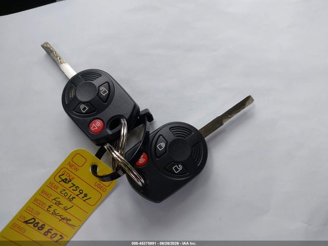 Ford ESCAPE SE 2018 1FMCU9GD0JUD08807 Image 11