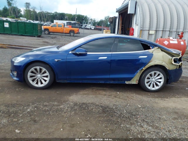 Tesla Model S 100d/75d/p100d 2018 5YJSA1E27JF265071 Image 13