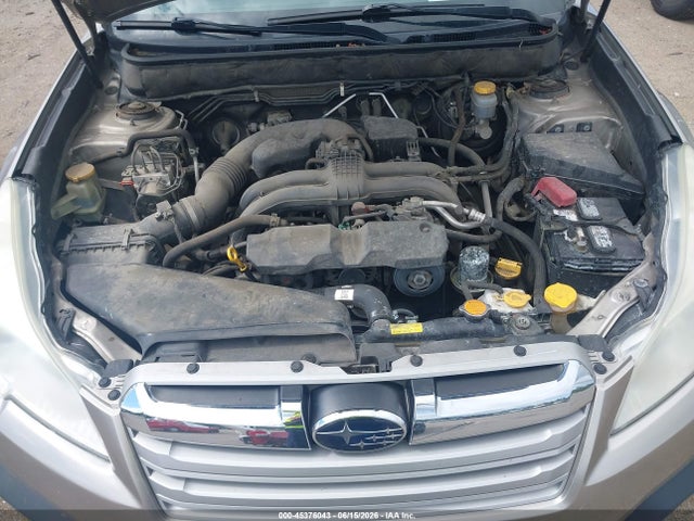 Subaru Outback 2.5i Limited 2014 4S4BRBLC8E3247610 Image 10