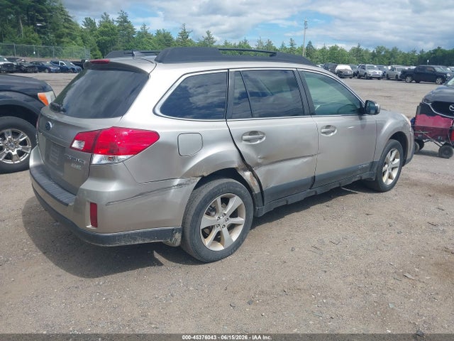 Subaru Outback 2.5i Limited 2014 4S4BRBLC8E3247610 Image 4