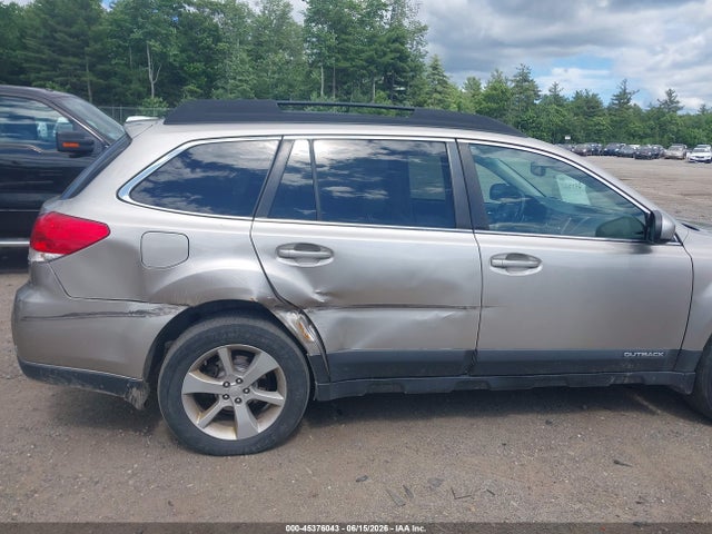 Subaru Outback 2.5i Limited 2014 4S4BRBLC8E3247610 Image 6