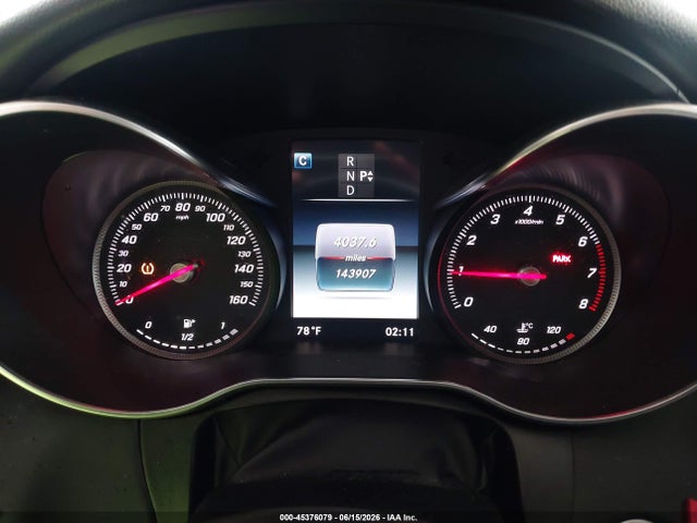 45376079 :رقم المزاد ، 55SWF4JB1HU218296 vin ، 2017 Mercedes-benz C 300 مزاد بيع