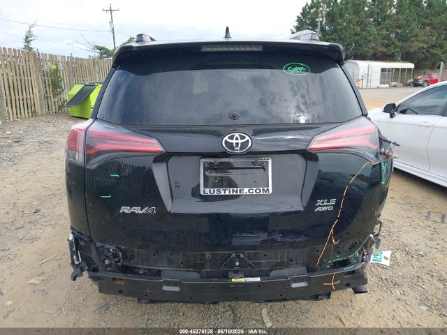 Продажа на аукционе авто 2018 Toyota Rav4 Xle, vin: 2T3RFREV1JW731869, номер лота: 45376128