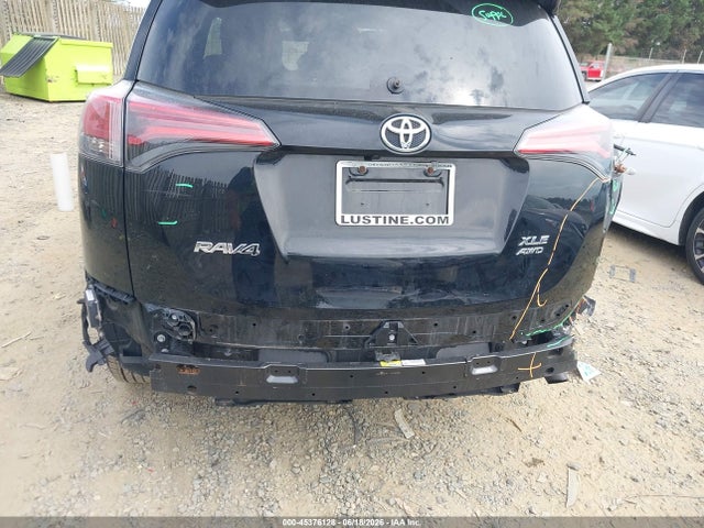 Продажа на аукционе авто 2018 Toyota Rav4 Xle, vin: 2T3RFREV1JW731869, номер лота: 45376128