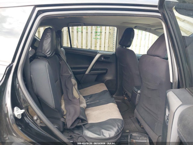 Продажа на аукционе авто 2018 Toyota Rav4 Xle, vin: 2T3RFREV1JW731869, номер лота: 45376128
